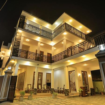 D Marit Motel ネゴンボ エクステリア 写真