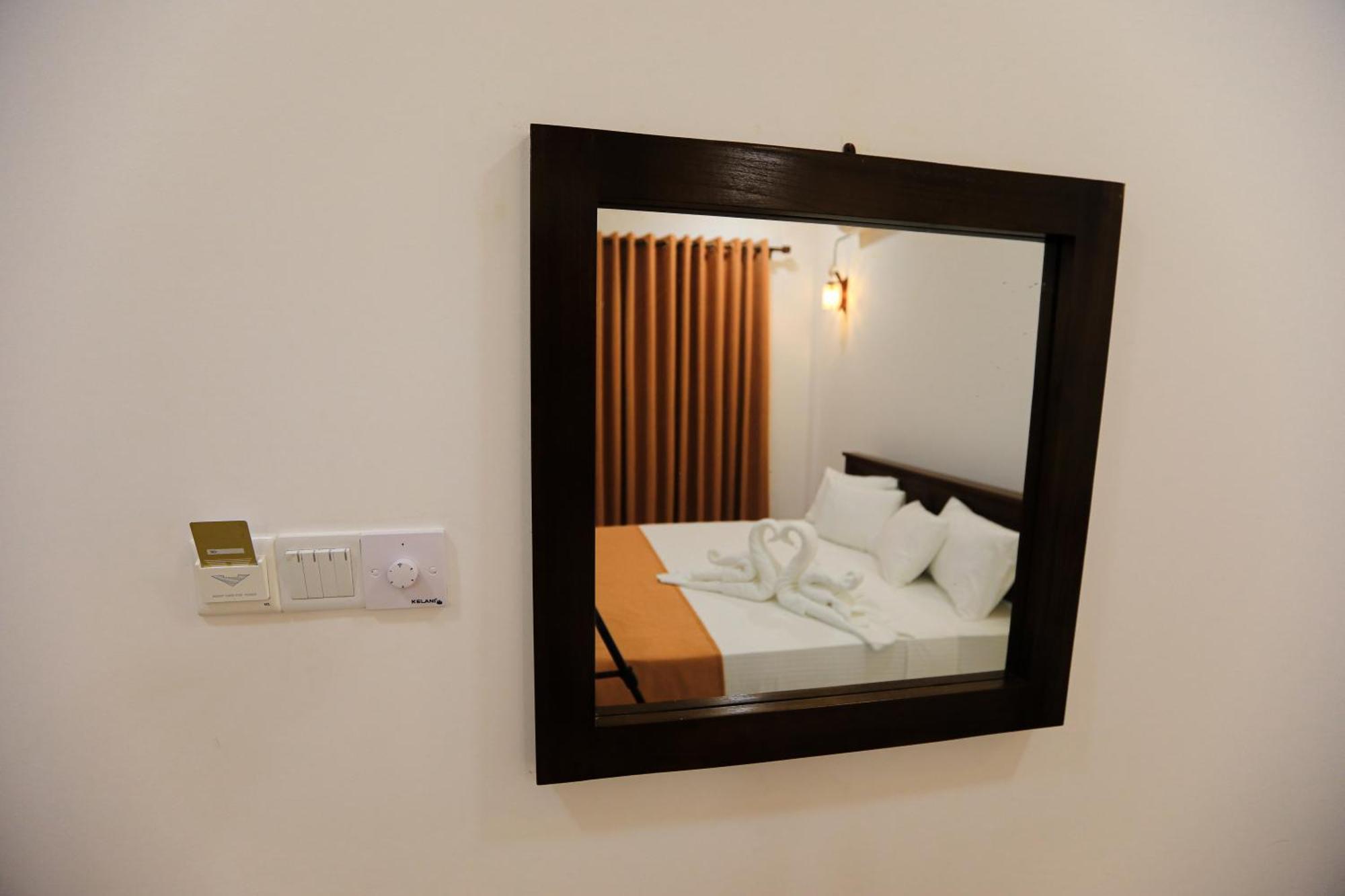 D Marit Motel ネゴンボ エクステリア 写真